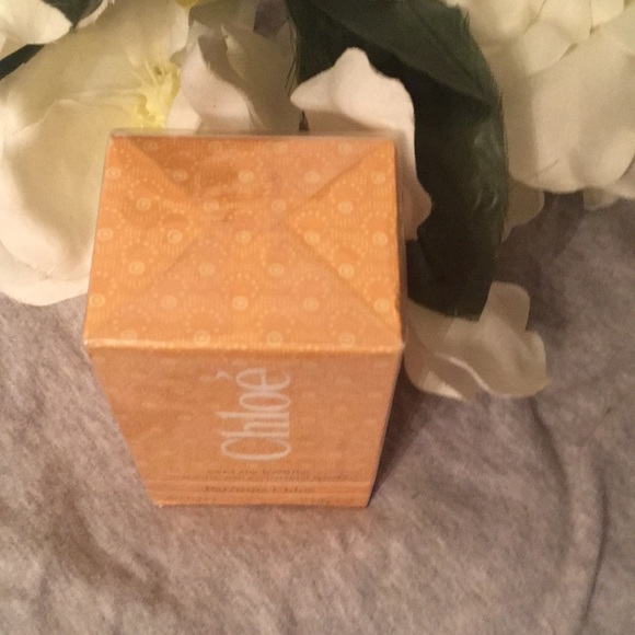 Chloe - Picture 2 of 3